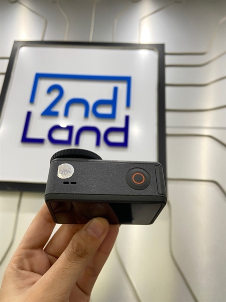 Camera DJI Osmo Action 3 - Màu đen - Ngoại hình: 97% - Kính cam xước - Kèm túi + 1 pin + 1 thẻ 128GB + khung bảo vệ + ngàm 2