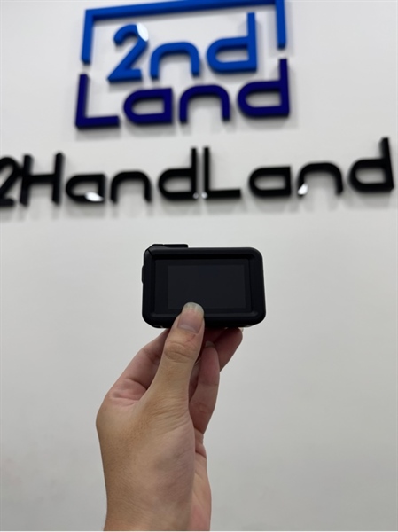 Camera DJI Osmo Action 4 - Màu đen - Ngoại hình 98% - Kèm 1 pin + 1 case bảo vệ 2