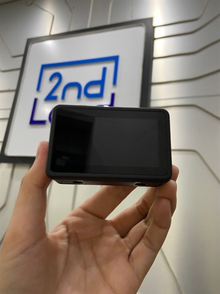 Camera DJI Osmo Action 4 - Màu đen - Ngoại hình: 98% - Kèm 1 pin + 1 dây sạc + 1 thẻ nhớ 64GB 2