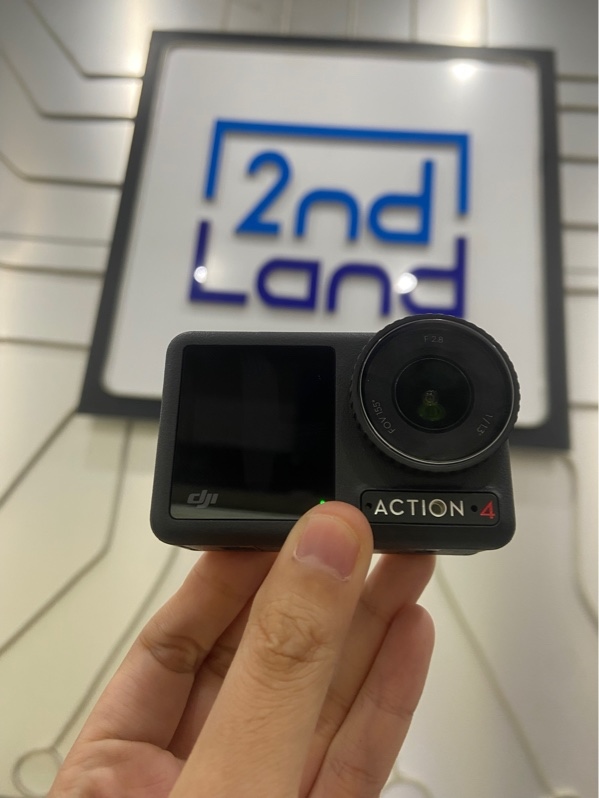 Camera DJI Osmo Action 4 - Màu đen - Ngoại hình: 98% - Kèm pin, thẻ 64GB