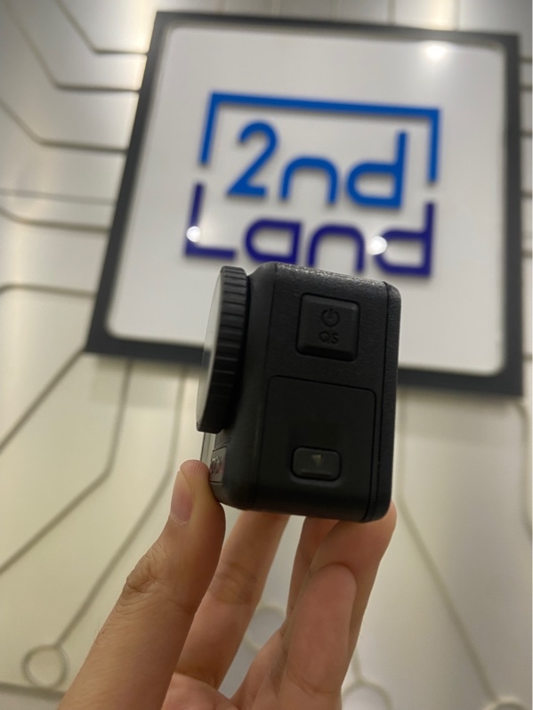 Camera DJI Osmo Action 4 - Màu đen - Ngoại hình: 98% - Kèm pin, thẻ 64GB