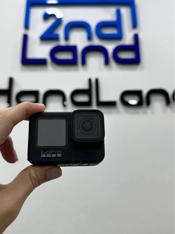 Camera GoPro Hero 9 Black - Màu đen - Ngoại hình 97% - Kèm 2 Pin linh kiện phù + Dock sạc linh kiện + dây USB-C
