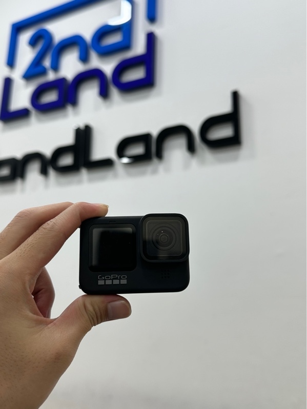 Camera GoPro Hero 9 - Màu đen - Ngoại hình 98% - Kèm túi đựng + Ốp + 1 Pin phù