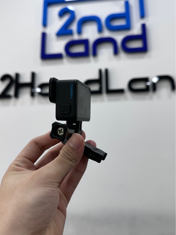 Camera hành trình GoPro HERO 4K - Màu đen - Ngoại hình 98% - Kèm ngàm gắn mũ