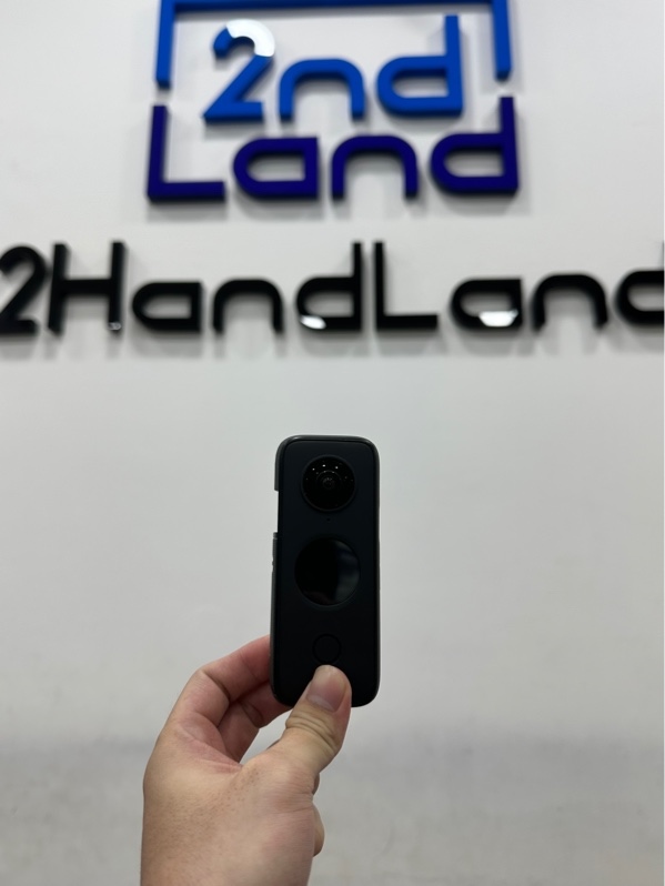 Camera hành trình Insta360 ONE X2 - Màu đen - Ngoại hình 97% - Kèm túi đựng