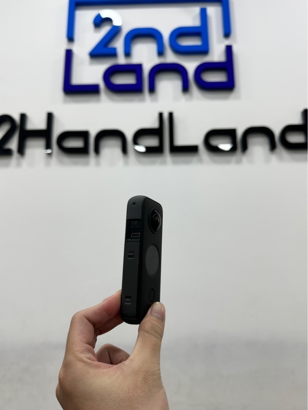 Camera hành trình Insta360 ONE X2 - Màu đen - Ngoại hình 97% - Kèm túi đựng