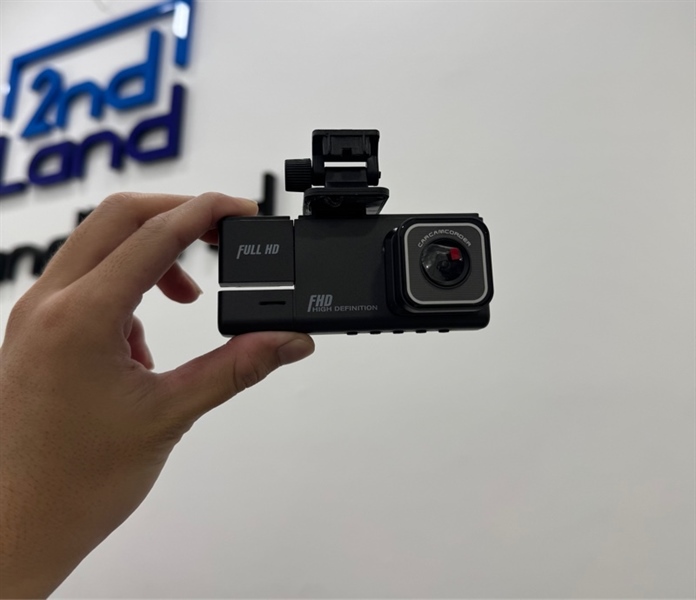 Camera hành trình Oto Noname FullHD - Màu đen - Ngoại hình 97% - Màn hình mốc - Kèm dây nguồn + Camera sau dây nối camera sau + Giá đỡ dán kính + Thẻ 32GB + Box của máy khác