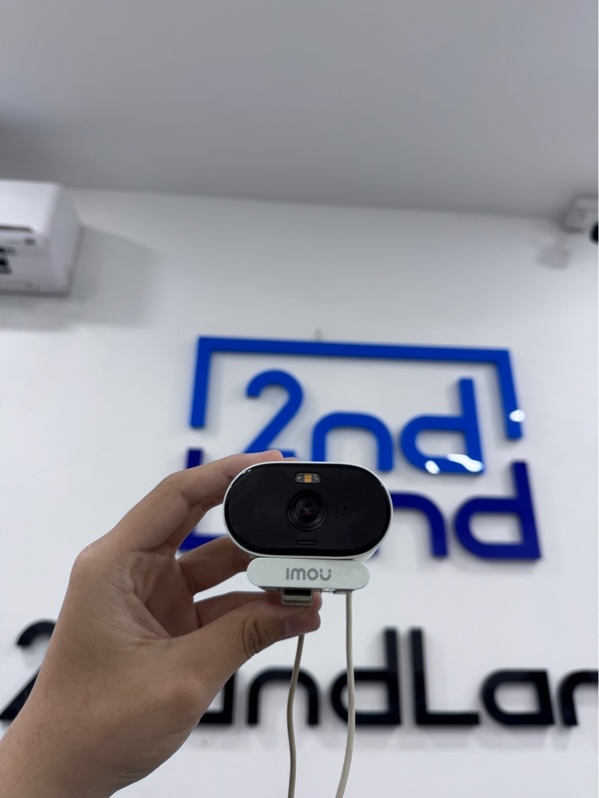 Camera Imou Versa IPC-C22FP-C - Màu trắng - Ngoại hình 96% - Dây ố vàng - Kèm dây nguồn