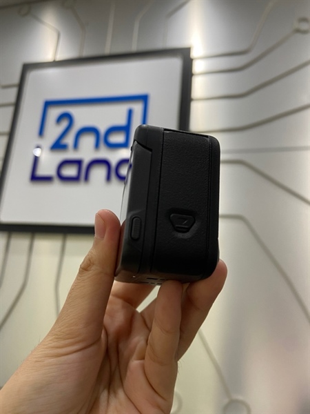 Camera Insta 360 ACE Pro 2 - Màu đen - Ngoại hình: 98% - Kèm sạc + 1 pin 3