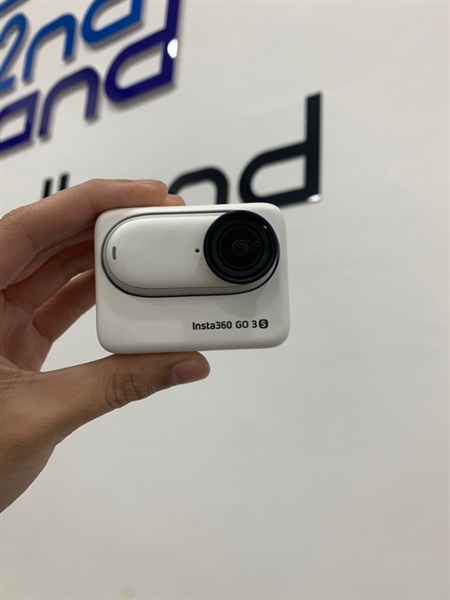 Camera Insta 360 Go 3S - Màu trắng - Ngoại hình: 98% - Body, kèm phụ kiện