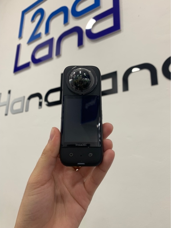 Camera Insta360 X3 base - Màu đen - Ngoại hình: 98% - Box