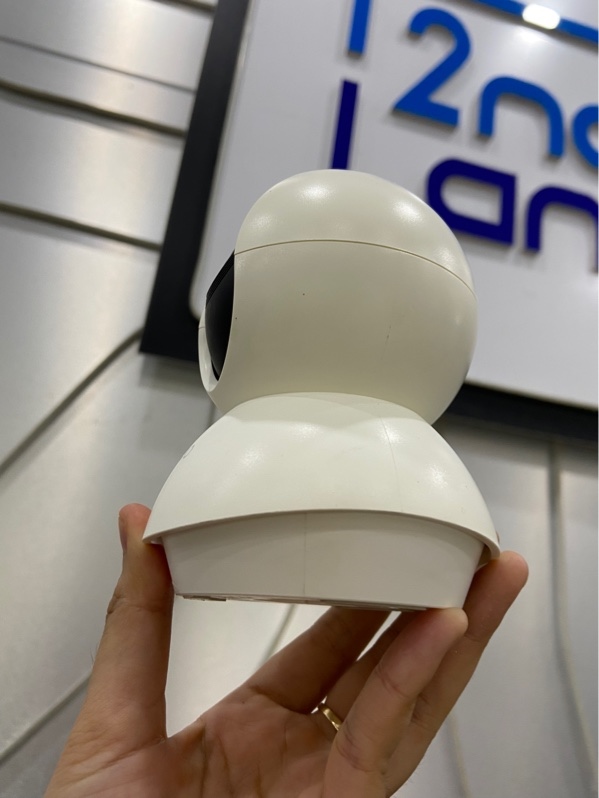 Camera Tapo C210 - Màu trắng - Ngoại hình: 97% - Kèm nguồn