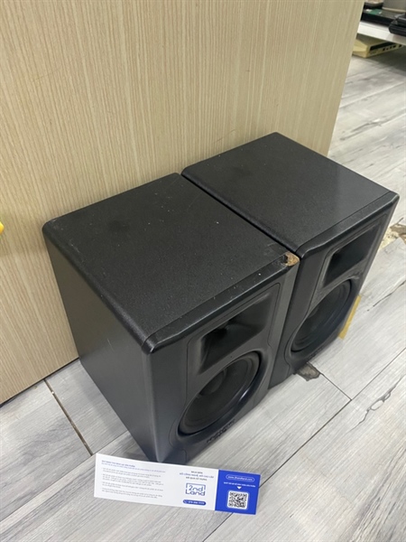 Cặp Loa M-Audio BX5-D3 - Loa kiểm âm - Màu Đen- Ngoại hình: 97% - Bể 1 góc, sơn bị trôi - Kèm 2 sạc , 2 dây kết nối 6.5mm 2