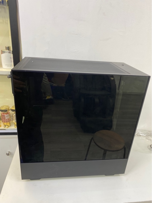 Case máy tính NZXT H5 Flow - Màu đen - Ngoại hình 98% - Kèm box