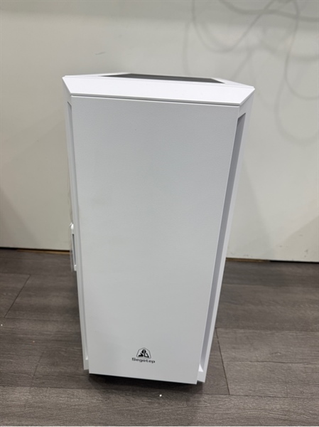 Case Segotep Gank 5 - Màu trắng - Ngoại hình 99% - Kèm Box