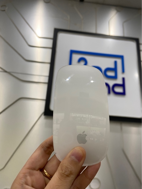 Chuột Apple Magic Mouse 2 - Màu trắng - Ngoại hình: 97% - Xấu trầy sơn xướt mèo - Kèm Box
