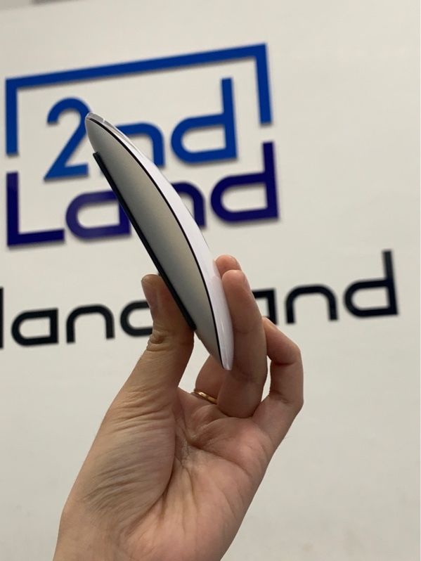 Chuột Apple magic mouse 3 2024 - Màu trắng - Ngoại hình: 97% - Fullbox
