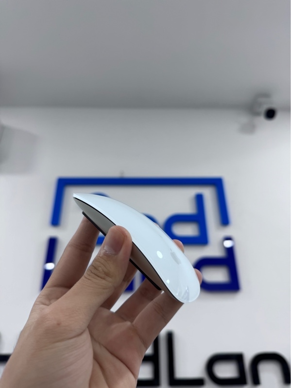 Chuột Apple Magic Mouse type C 2024 - Màu trắng - Ngoại hình 98% - Dán decal - Body - Còn BH CellphoneS Tới 12/09/2027, bill điện tử
