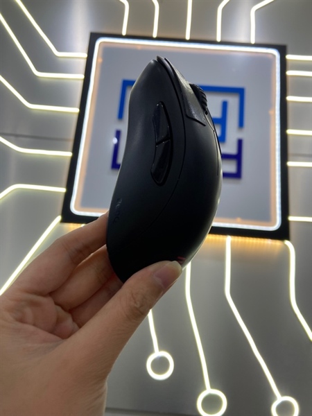 Chuột BenQ EC2-CW - 2 Mode (dây/2.4G) - Màu đen - Ngoại hình: 97% - FullBox 2