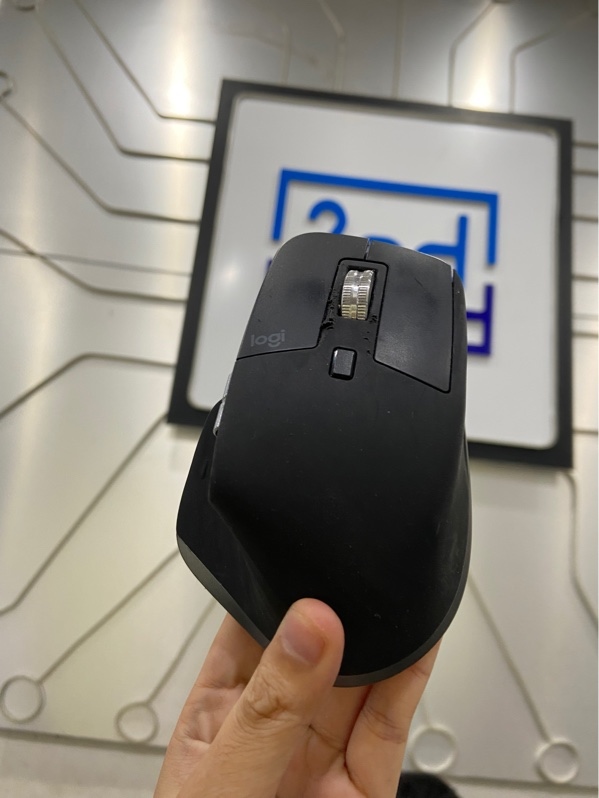 Chuột bluetooth Logitech MX Master 3S - 1 mode bluetooth - Màu đen - Ngoại hình: 97% - Lưng trầy, chảy nhựa - Body