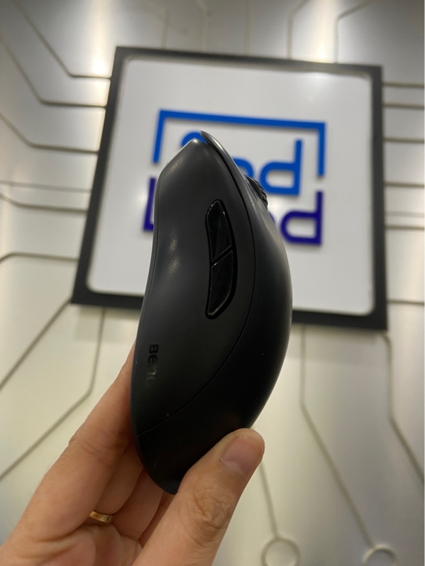 Chuột chơi game BenQ Zowie EC3-CW 4 - 2 mode (dây, receiver) - Màu đen - Ngoại hình: 97% - Kèm dây + receiver