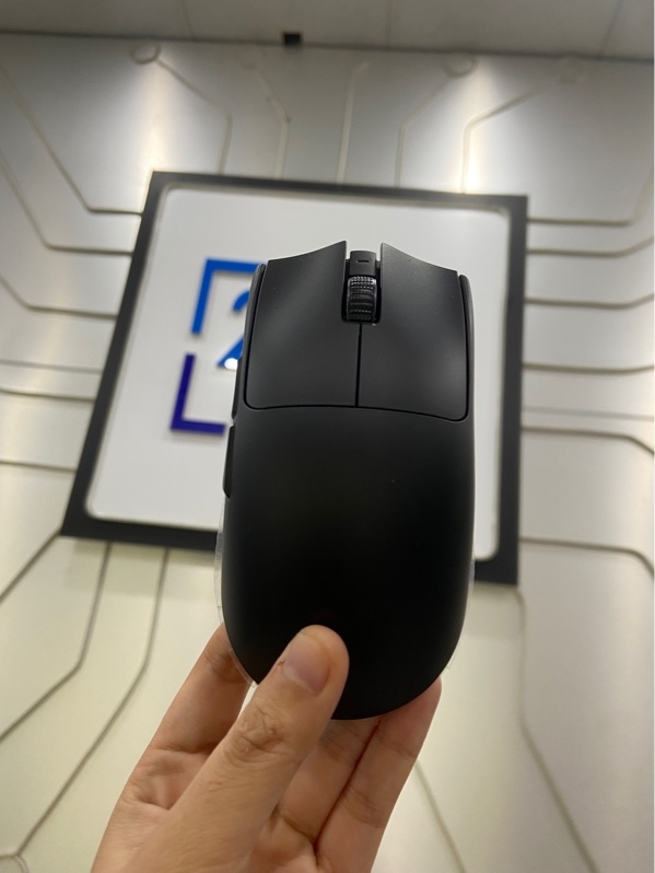 Chuột chơi game không dây Razer Viper V3 Pro - Màu đen - Ngoại hình: 99% - OpenBox