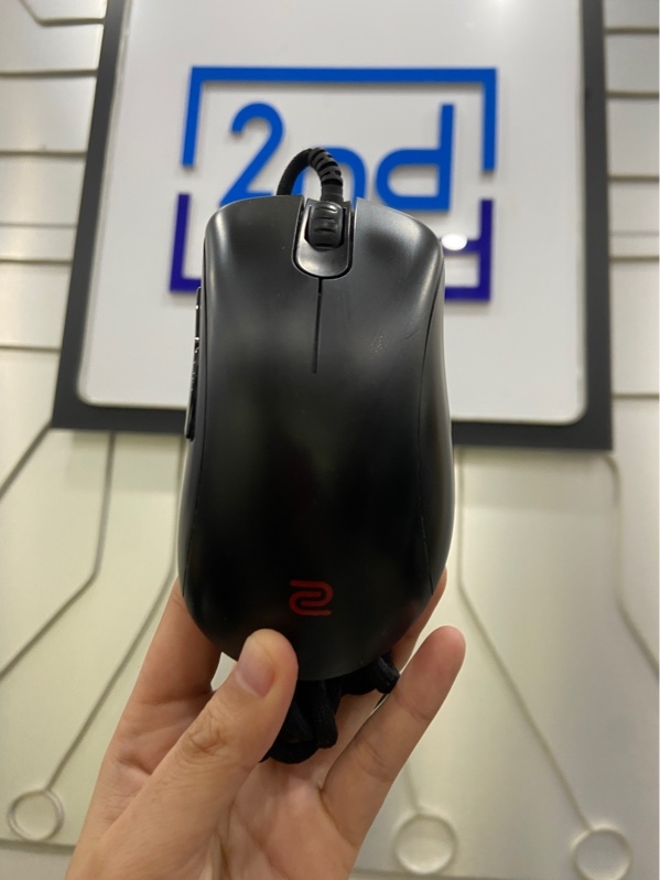 Chuột có dây BenQ EC2-C - Màu đen - Ngoại hình: 97% - Khe bám bụi nhiều, mặt dưới xước nhiều - FullBox