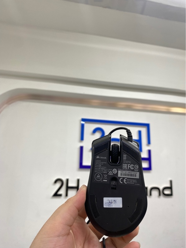 Chuột có dây Corsair Harpoon RGB Pro Gaming Mouse (RGP0074) - Màu đen - Ngoại hình 97% - Mất led - Body