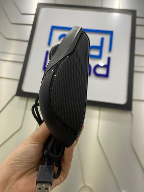 Chuột có dây Razer Basilisk V3 - Màu đen - Ngoại hình: 98% - Body