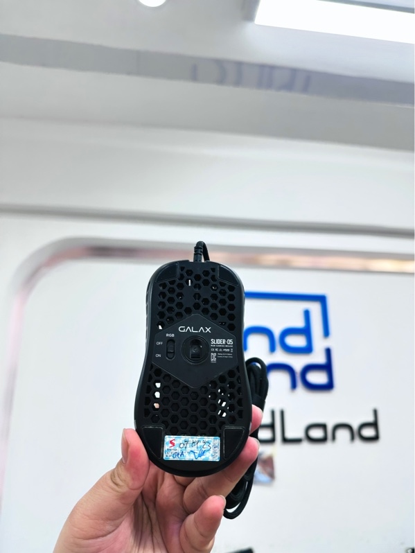Chuột dây Galax Slider-05 RGB Gaming - Màu đen - Ngoại hình 97% - Body