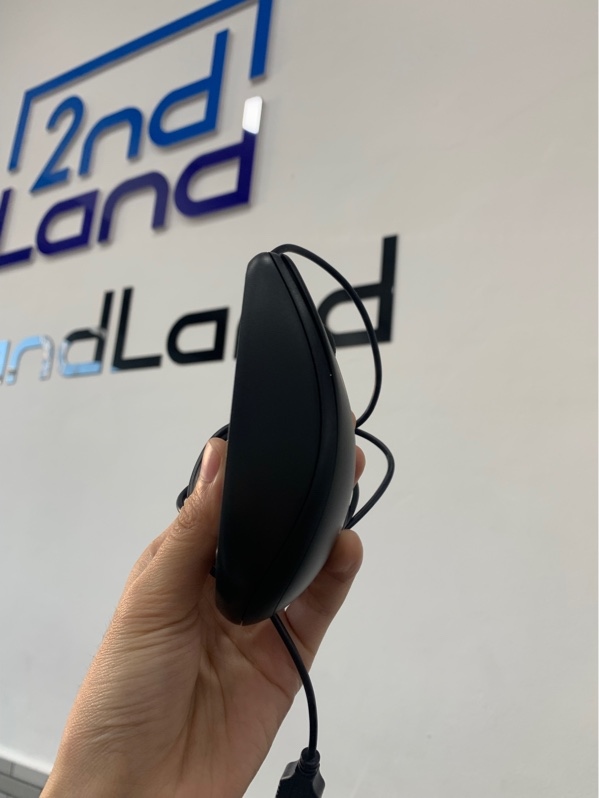 Chuột dây Lgitech B100 - Màu đen - Ngoại hình: 98% - Body