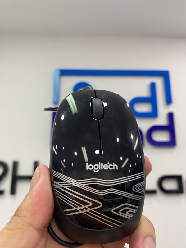 Chuột dây Logitech M105 - Màu đen - Ngoại hình: 97% - Cấn, ố - Kèm Box