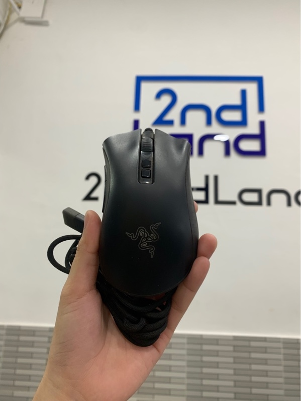 Chuột dây Razer DeathAdder V2 - Màu đen - Ngoại hình: 96% - Tróc đệm cao su - Body