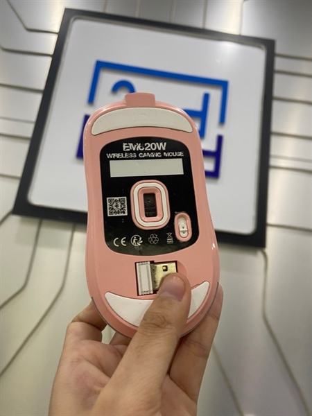 Chuột Edra EM620W - Màu hồng - Ngoại hình: 97% - Kèm receiver 2