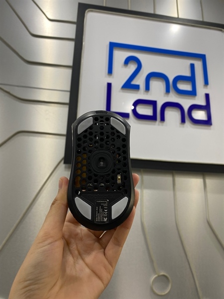 Chuột Final Mouse Starlight 12 Phantom Small - Màu đen - Ngoại hình: 97% - Body - Kèm 1 dây kết nối + dongle 2