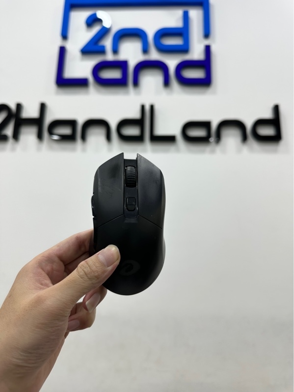 Chuột gaming Dareu EM901X - 1 mode : Dây - Màu đen - Ngoại hình 97% - Mất 4 núm đệm cao su, Mất reciver, chỉ sử dụng có dây - Kèm box + Dock sạc