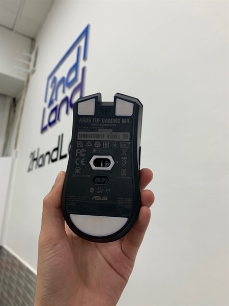 Chuột không dây Asus Tuf M4 - 2 mode 2.4G + bluetooth - Màu đen - Ngoại hình: 97% - Body 2