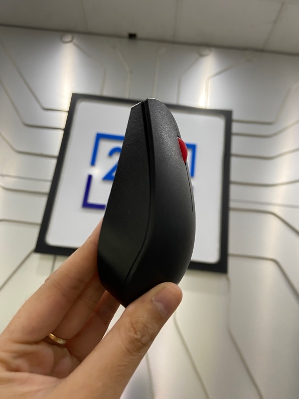 Chuột không dây Lenovo Essential Wireless - 1 mode kết nối receiver - Màu đen - Ngoại hình: 98% - Kèm receiver