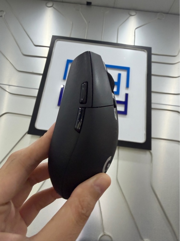 Chuột không dây Logitech G304 - 1 mode Receiver - Màu đen - Ngoại hình: 98% - Kèm Box