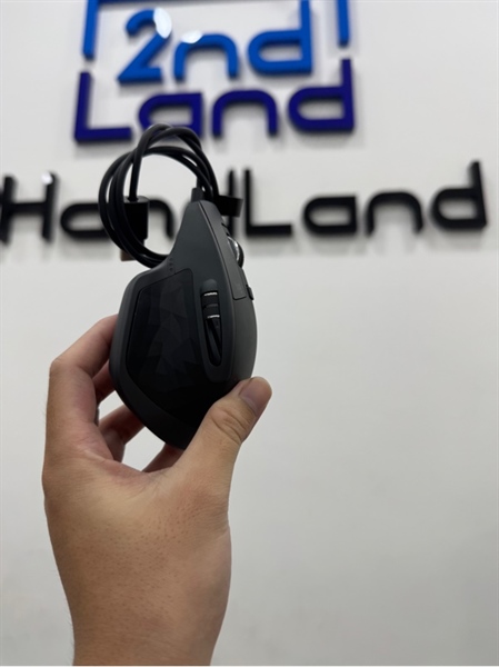 Chuột không dây Logitech MX Master 2S - 1 mode : Bluetooth - Màu đen - Ngoại hình 98% - Kèm dây sạc 1