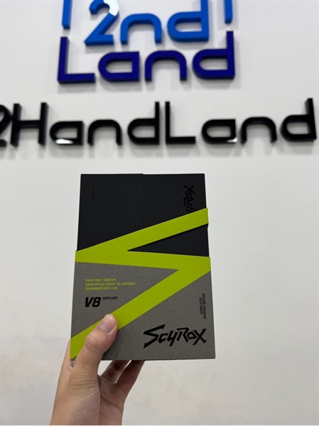 Chuột không dây siêu nhẹ Scyrox V8 - 2 mode: dongle , dây - Màu đen - Ngoại hình 97% - Dán skin - Kèm box + Dongle + Dây 4