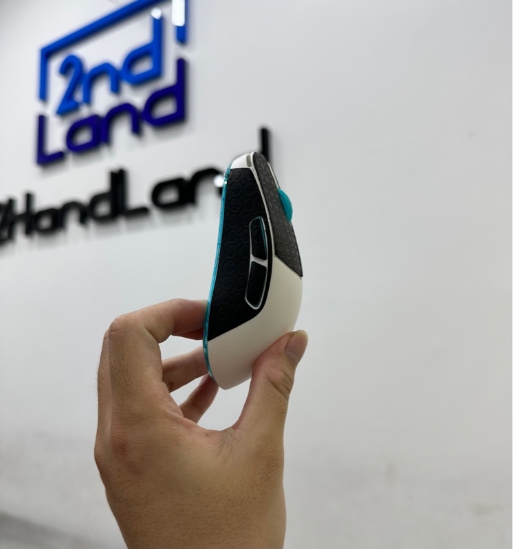 Chuột Lamzu Atlantis Mini Pro - 2 mode: Dây + 2.4GHz - Màu trắng - Ngoại hình 98% - Fullbox