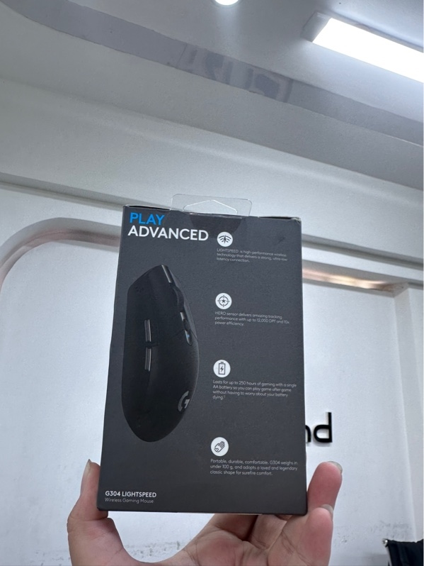 Chuột Logitech G304 - Màu đen - Newseal