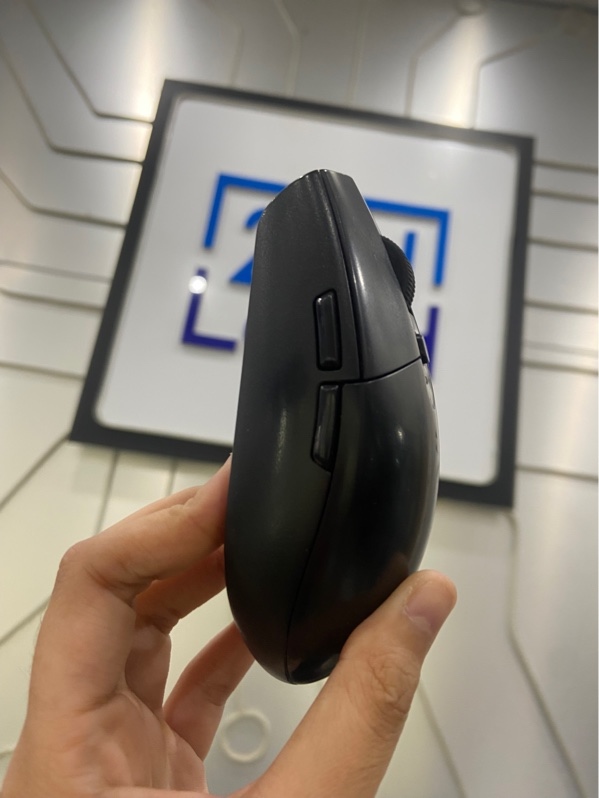 Chuột Logitech G304 - Màu đen - Ngoại hình: 97% - Mòn nhựa - Kèm Box + receiver + dongle