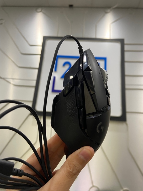 Chuột Logitech G502 Hero - Màu đen - Ngoại hình: 98% - Kèm Box