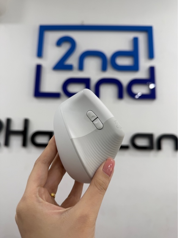 Chuột Logitech Lift Vertical - Màu trắng - Ngoại hình 98% - Kèm Box