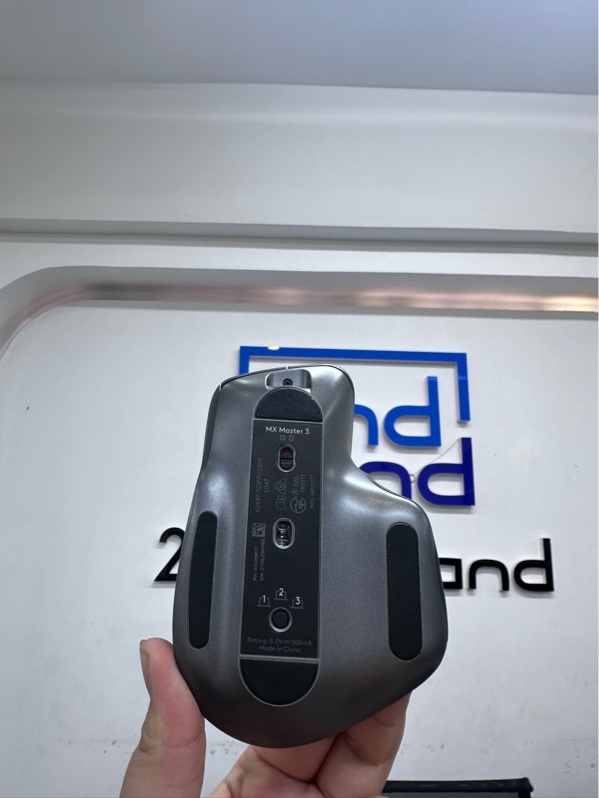 Chuột Logitech MX Master 3 - Màu xám - Ngoại hình 97% - Body