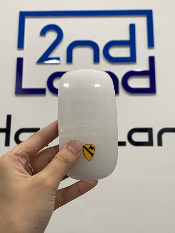 Chuột magic mouse 1 - Màu trắng - Ngoại hình: 97% - Box