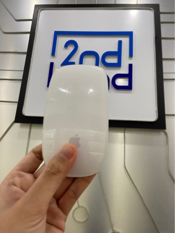 Chuột Magic Mouse 2 Lightning - Màu trắng - Ngoại hình: 97% - Body