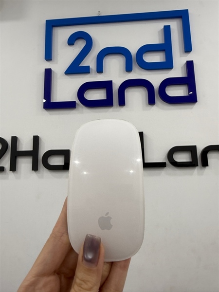 Chuột Magic Mouse 2 - Màu trắng - Ngoại hình 96% - Cấn móp , tróc sơn nhiều 2 bên - Body